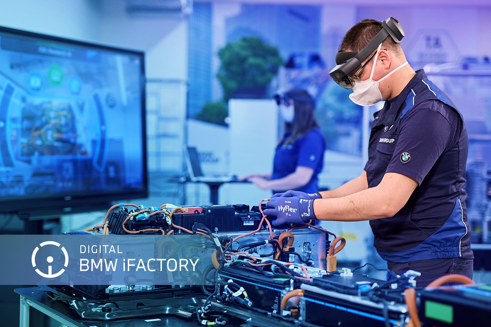 So DIGITAL ist die BMW <span class="grp-lowercase">i</span>FACTORY.