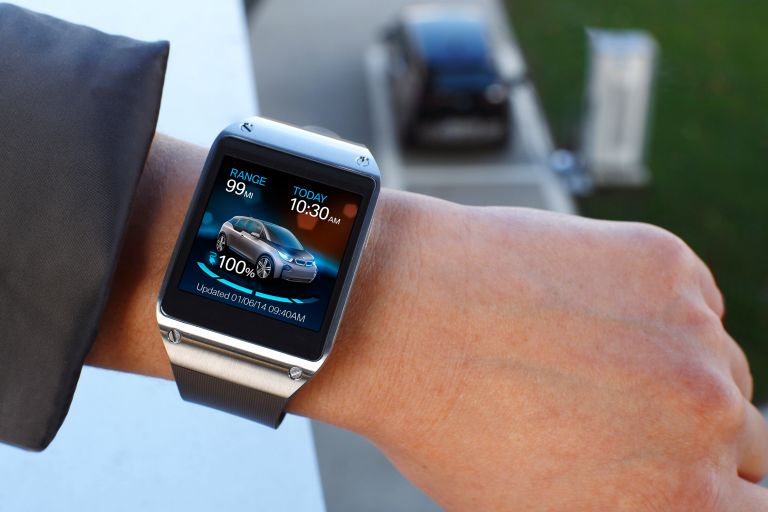 ConnectedDrive als Anwendung auf einer Smartwatch.