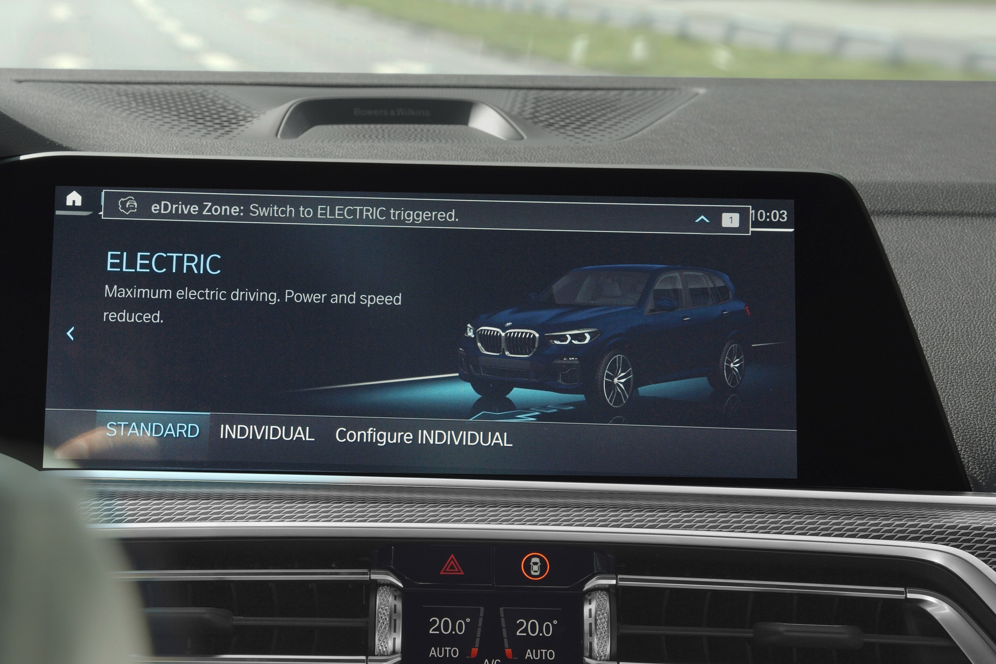 BMW eDrive Zones - Automatisch emissionsfrei in der City.