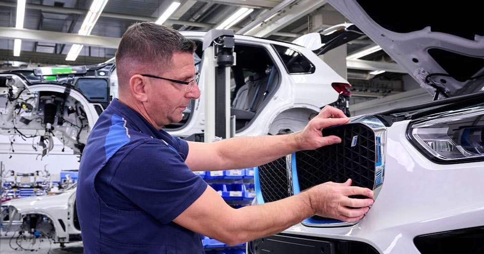 BMW Group startet Produktion seiner Wasserstoff-Kleinserie