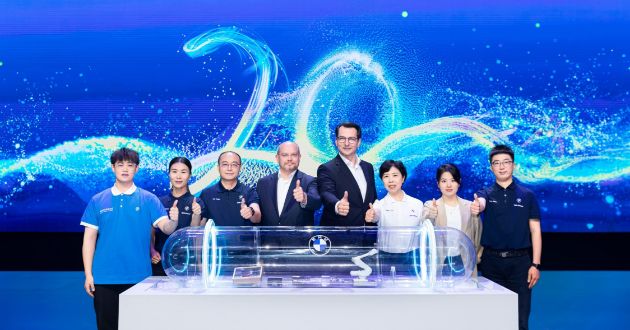 Zum 20-jährigen Bestehen des China-Joint-Ventures BMW Brilliance Automotive: BMW Group kündigt lokale Produktion der NEUEN KLASSE in China ab 2026 an.