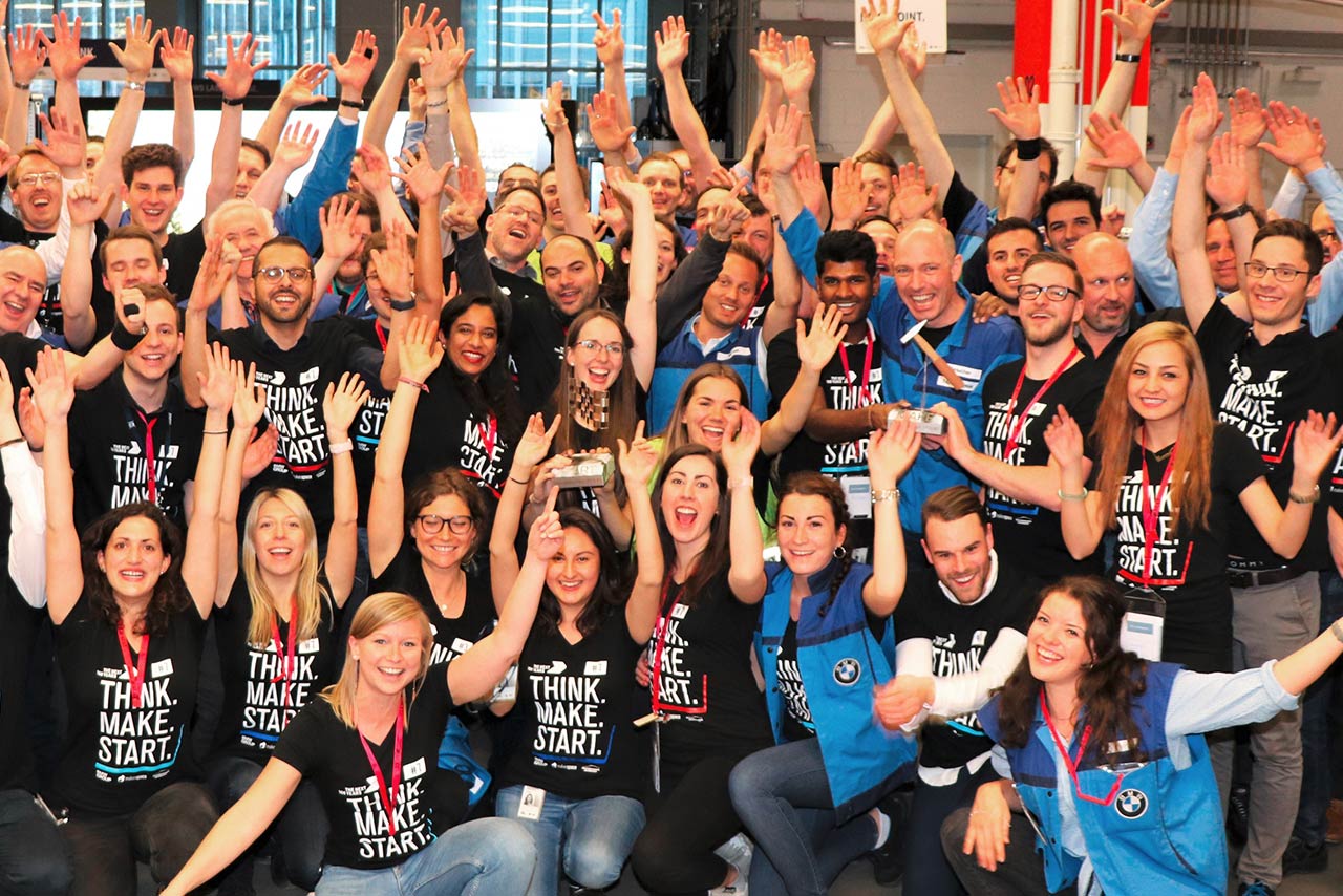Gruppenbild bei Think.Make.Start.