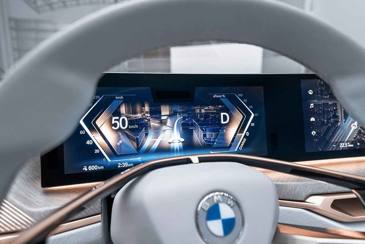 Cockpit in einem modernen BMW Fahrzeug