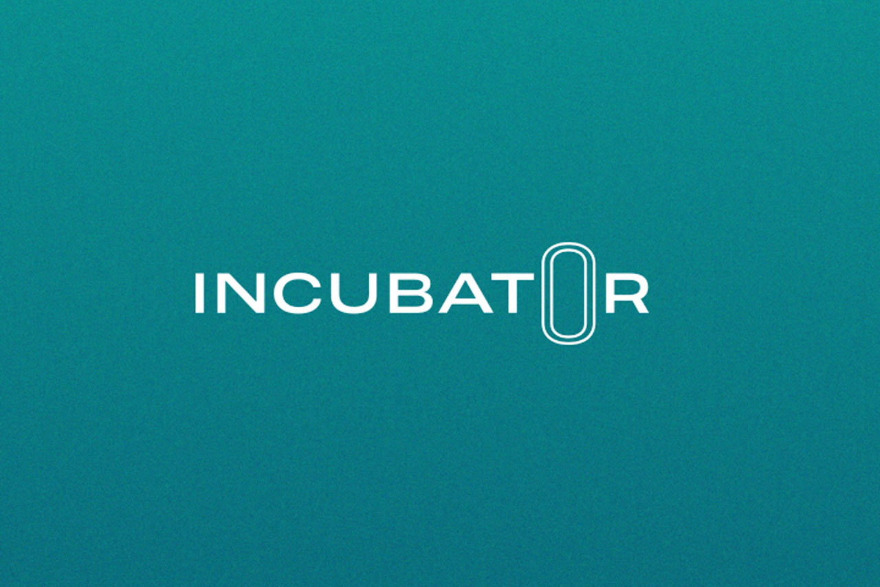 Der Text "Incubator" in einer modernen Schriftart, mit einem ovalen Symbol um das 'O' in der Mitte.