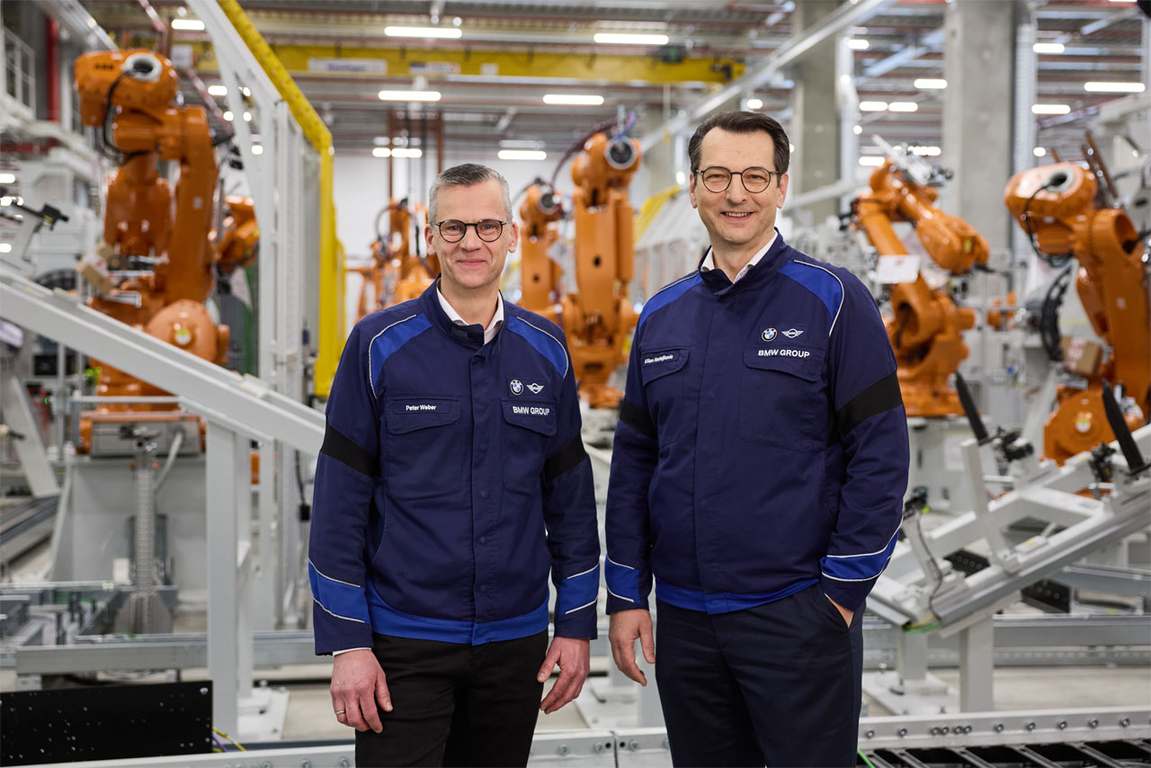 Dr. Peter Weber, Leiter BMW Group Werk München, und Dr. Milan Nedeljkovic, Produktionsvorstand der BMW AG.