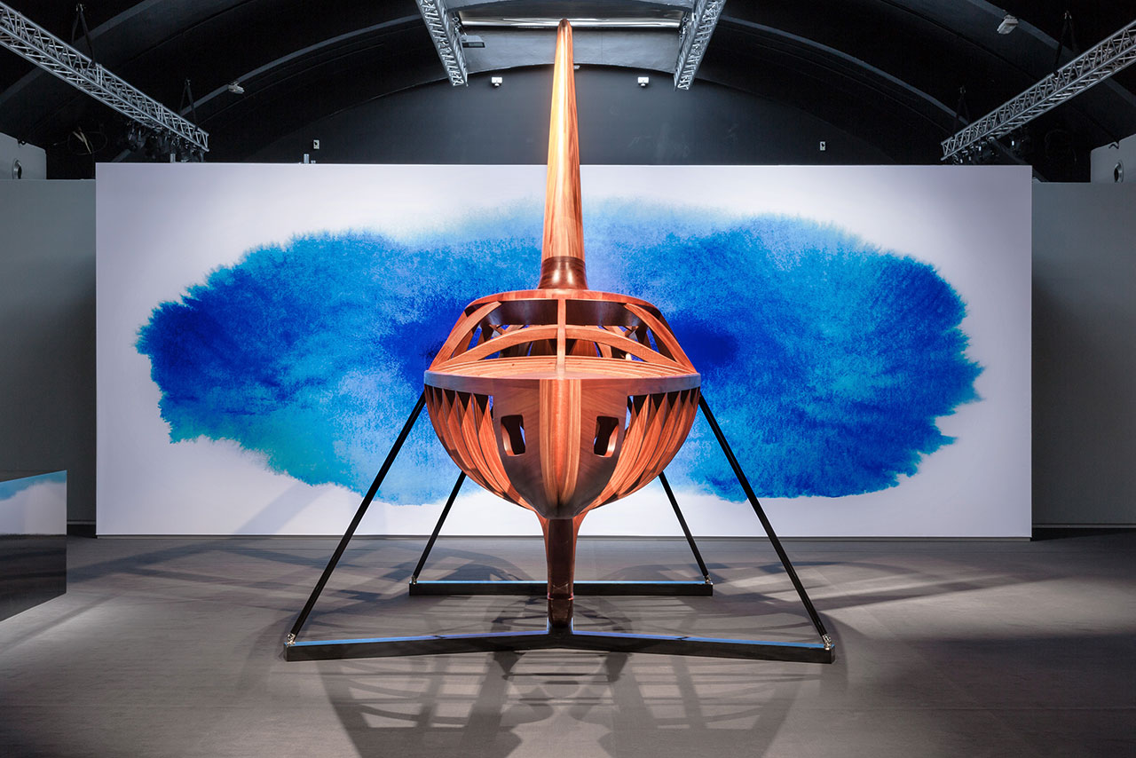 "Spheres" Perspectives in Precision & Poetry for BMW von Alfredo Häberli