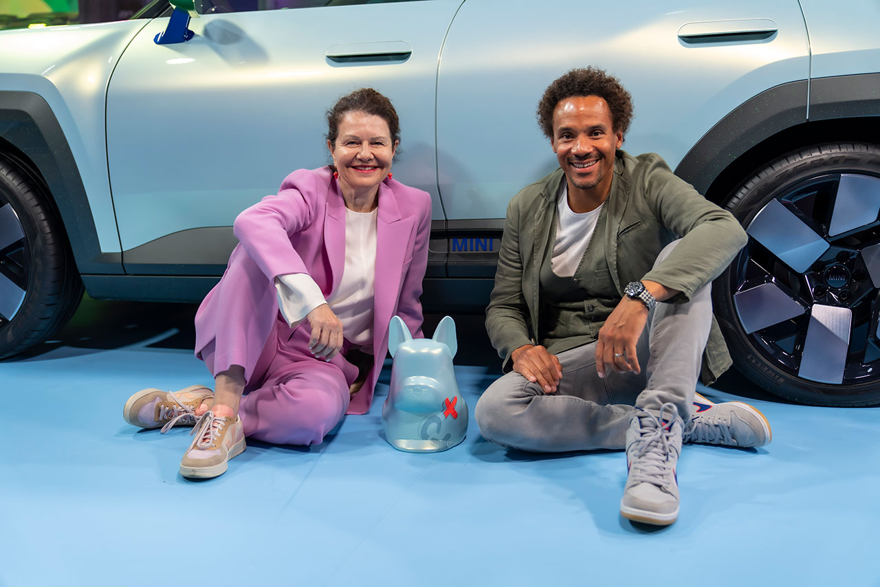 Stefanie Wurst, Leiterin der Marke MINI, und MINI Chefdesigner Oliver Heilmer