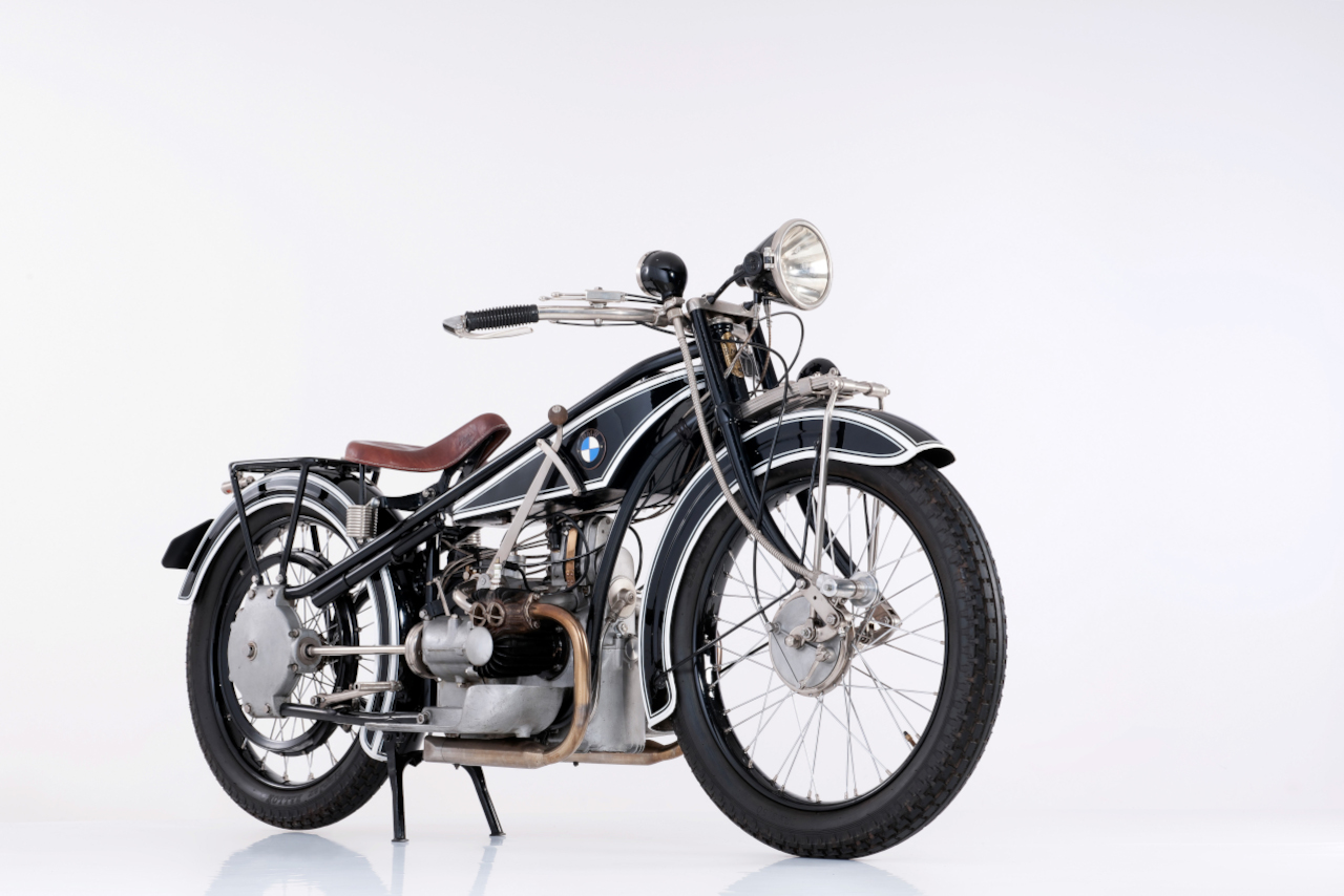 BMW R32