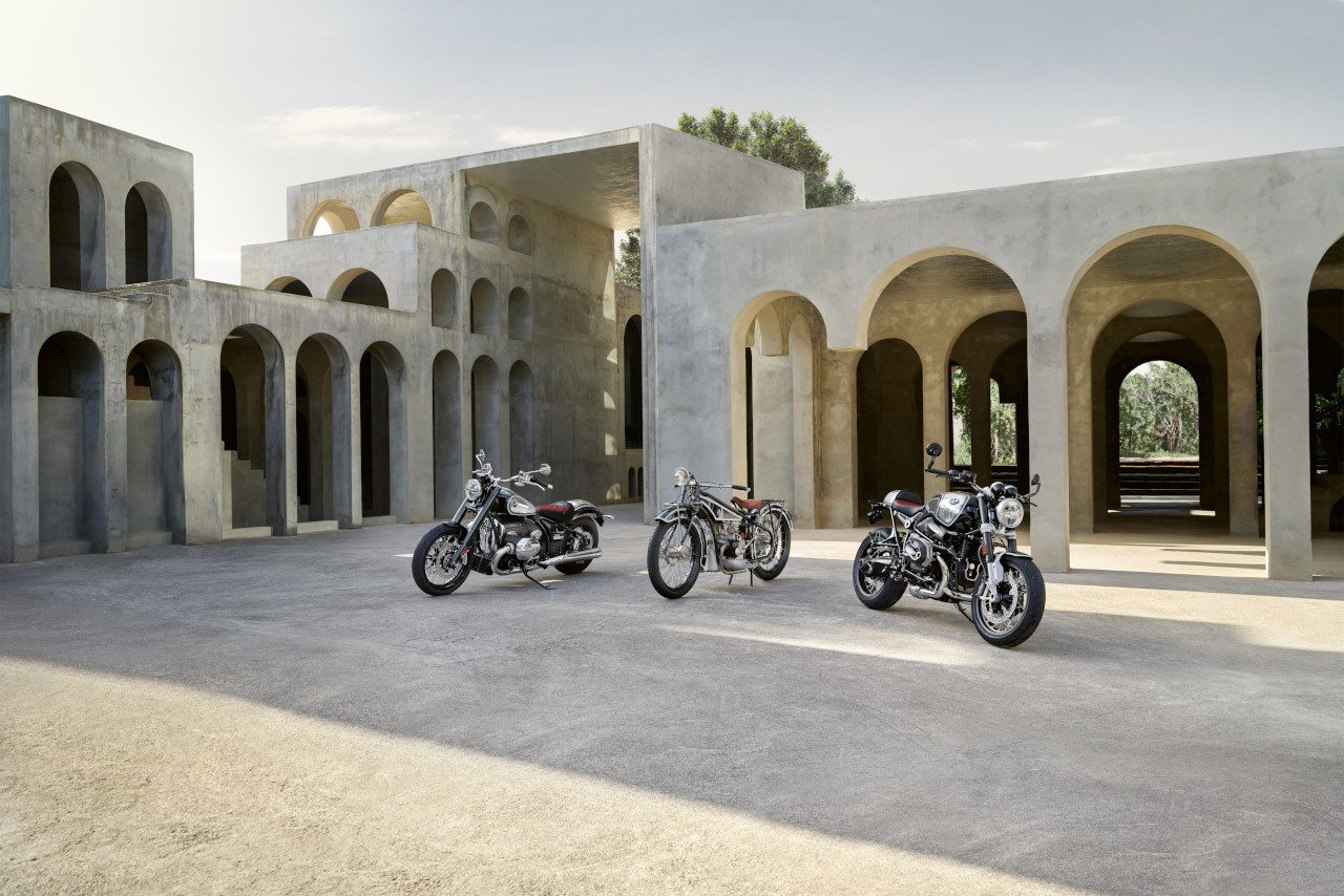 Links BMW Motorrad R 18; Mitte BMW Motorrad R 32; rechts BMW Motorrad R nineT 
