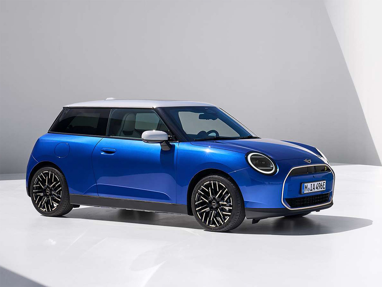 Blauer MINI