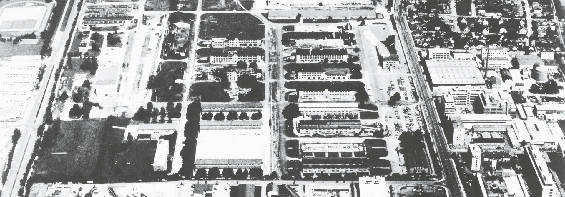 Historische Luftaufnahme des zukünftigen Standorts des BMW Group Forschungs- und Innovationszentrums.