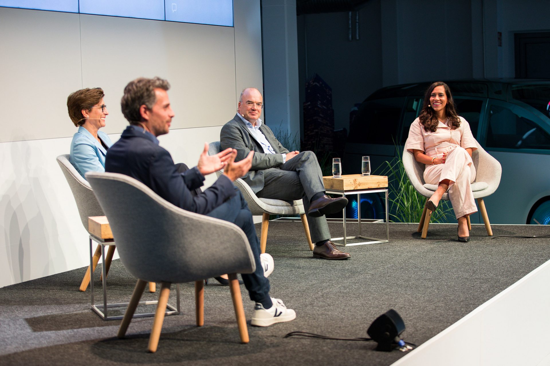 BMW Group Dialogues 2021