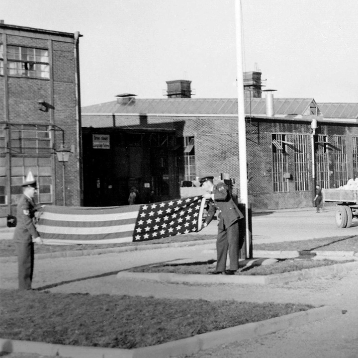 BMW plant munich being dismantled by several men.