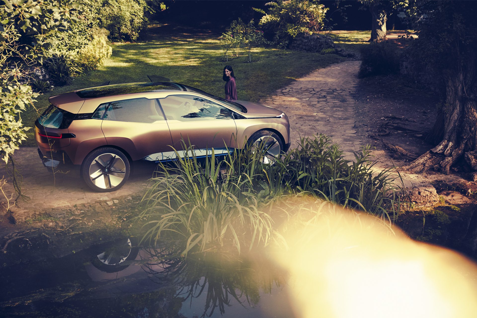 BMW Vision i Next in a park