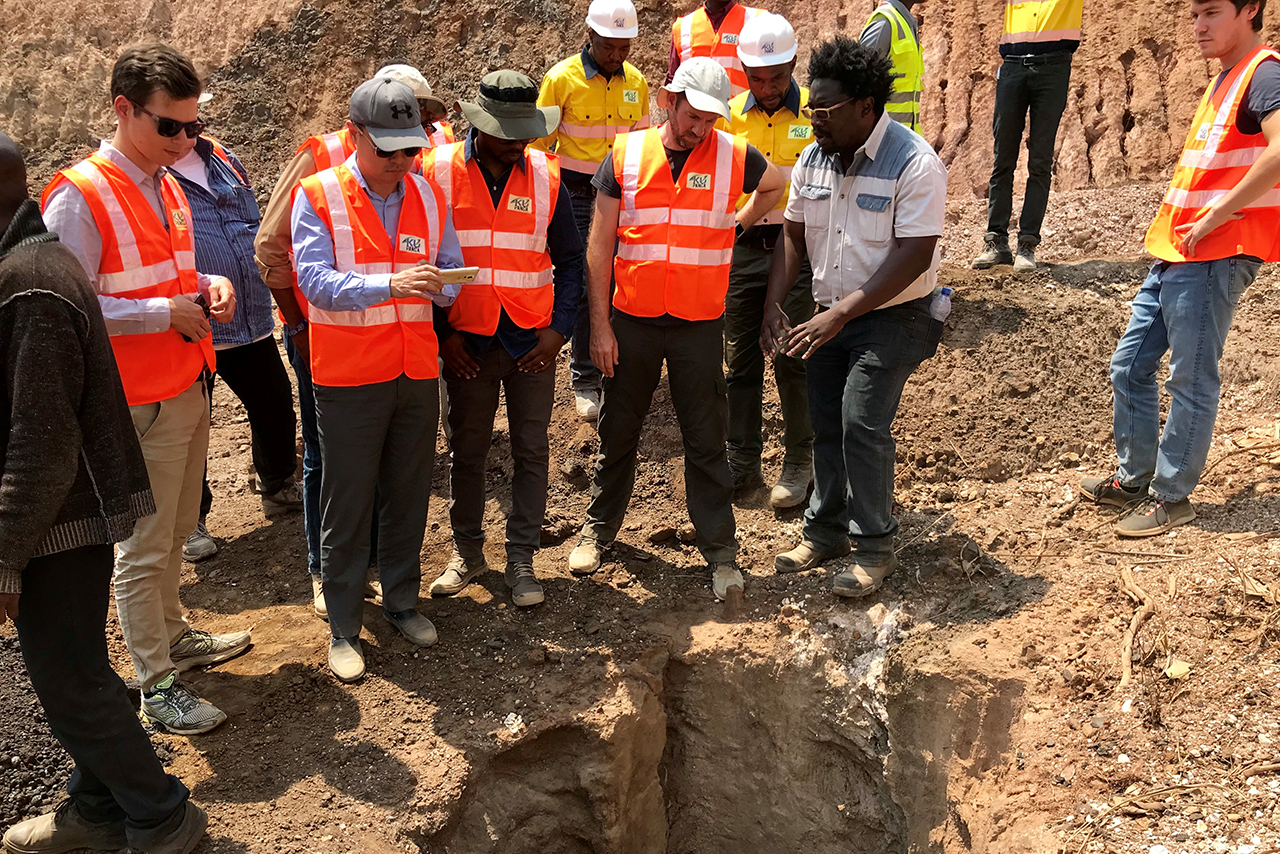 Workers of the "Cobalt for development project"