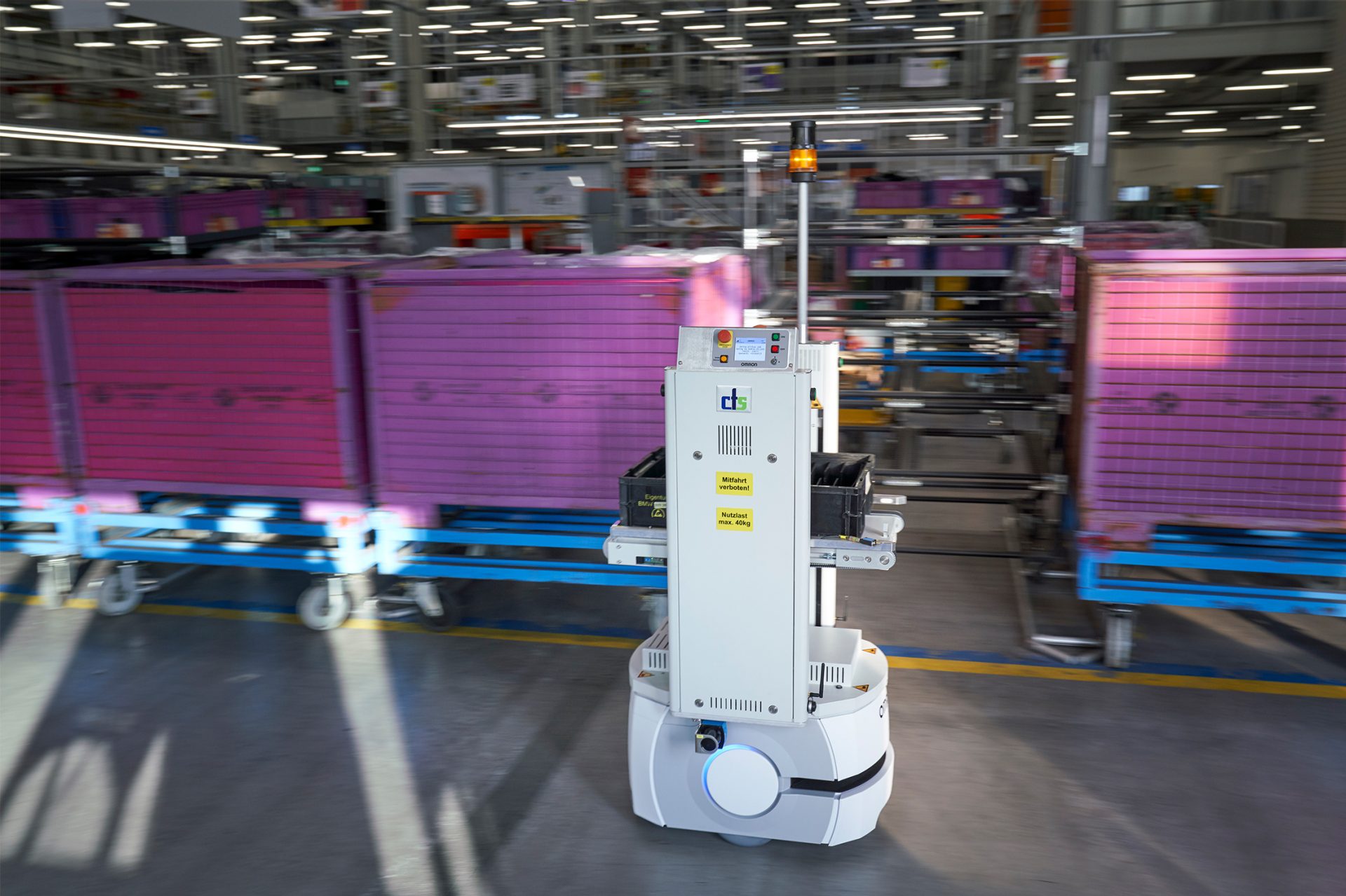 Smart robot at the Regensburg plant.