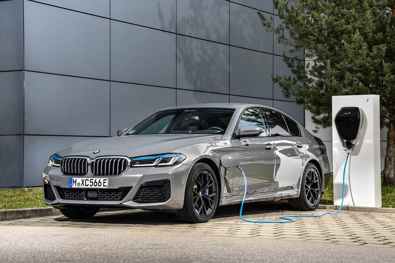 BMW charging