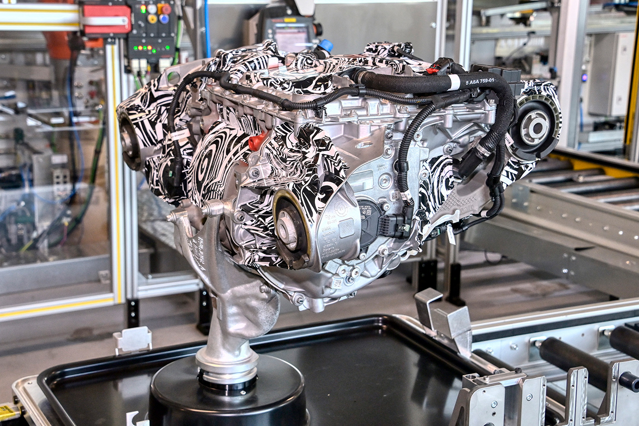 Pre-production Gen6 electric engine for Neue Klasse test vehicles.