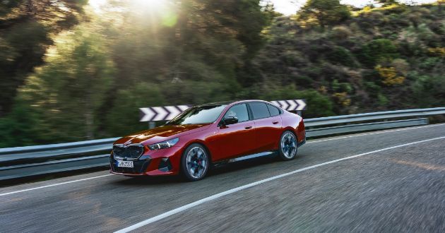 Neuer BMW 5er wird erstes Automobil mit Zulassung für teilautomatisiertes Fahren bis 130 km/h in Deutschland.