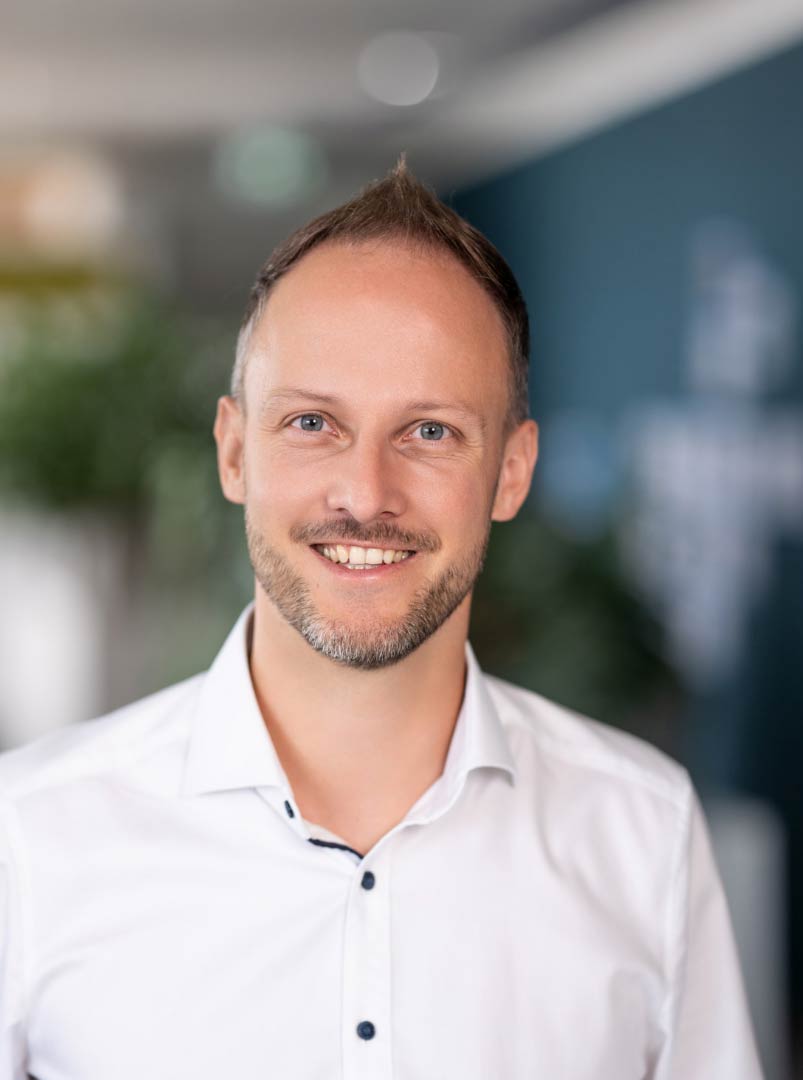 Portrait of Stefan Fietz, Head of IT and Business Training